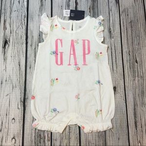 Gap Girls 12-18 months Floral Shorts Romper